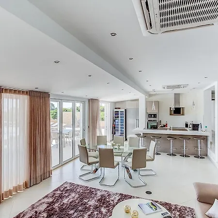 Goldeneye - Luxury 6 Bedroom Lagoa (Algarve)