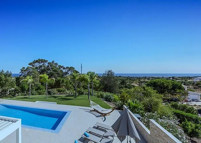 Villa Goldeneye - Luxury 6 Bedroom Lagoa (Algarve)